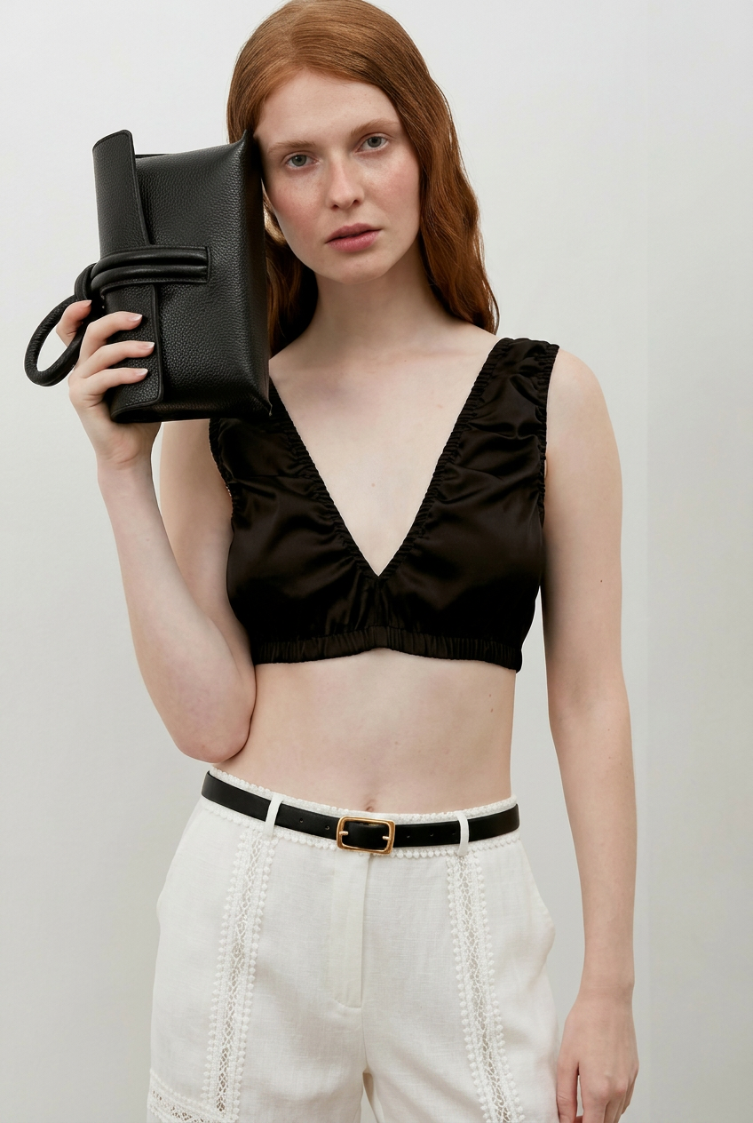 Silhouette de mode bohème et minimaliste